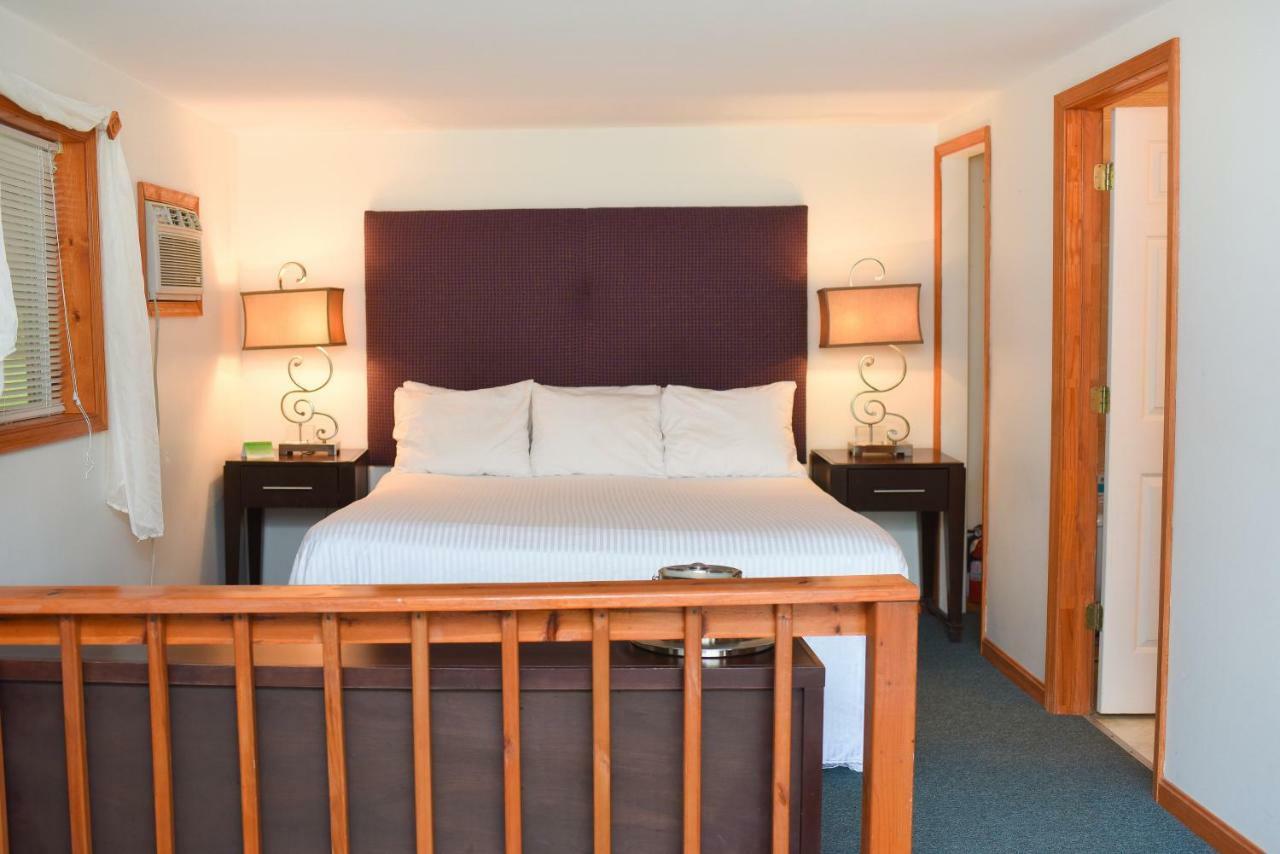 Chestnut Grove Family Resort Mount Pocono Eksteriør billede