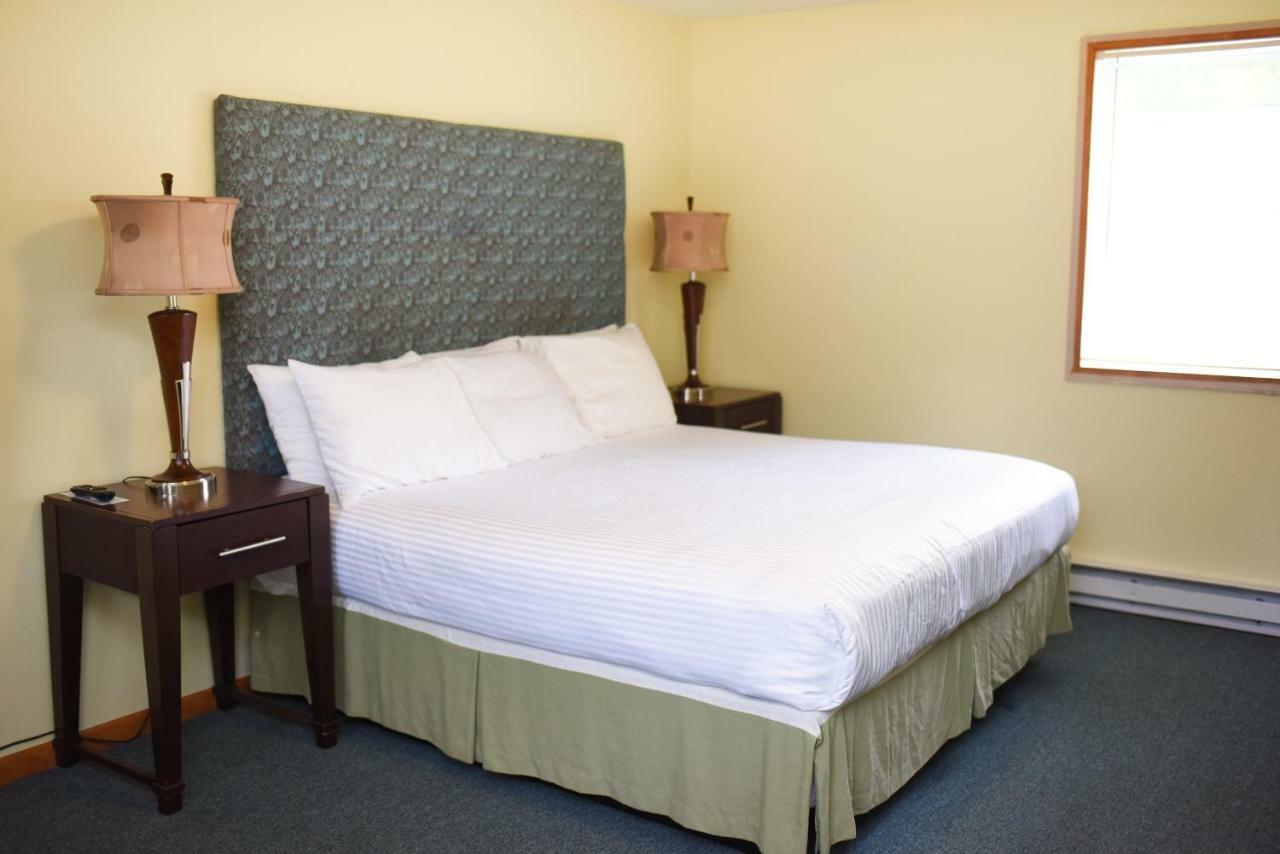Chestnut Grove Family Resort Mount Pocono Eksteriør billede
