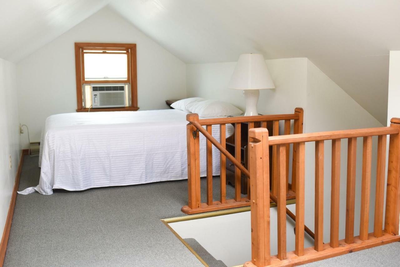 Chestnut Grove Family Resort Mount Pocono Eksteriør billede