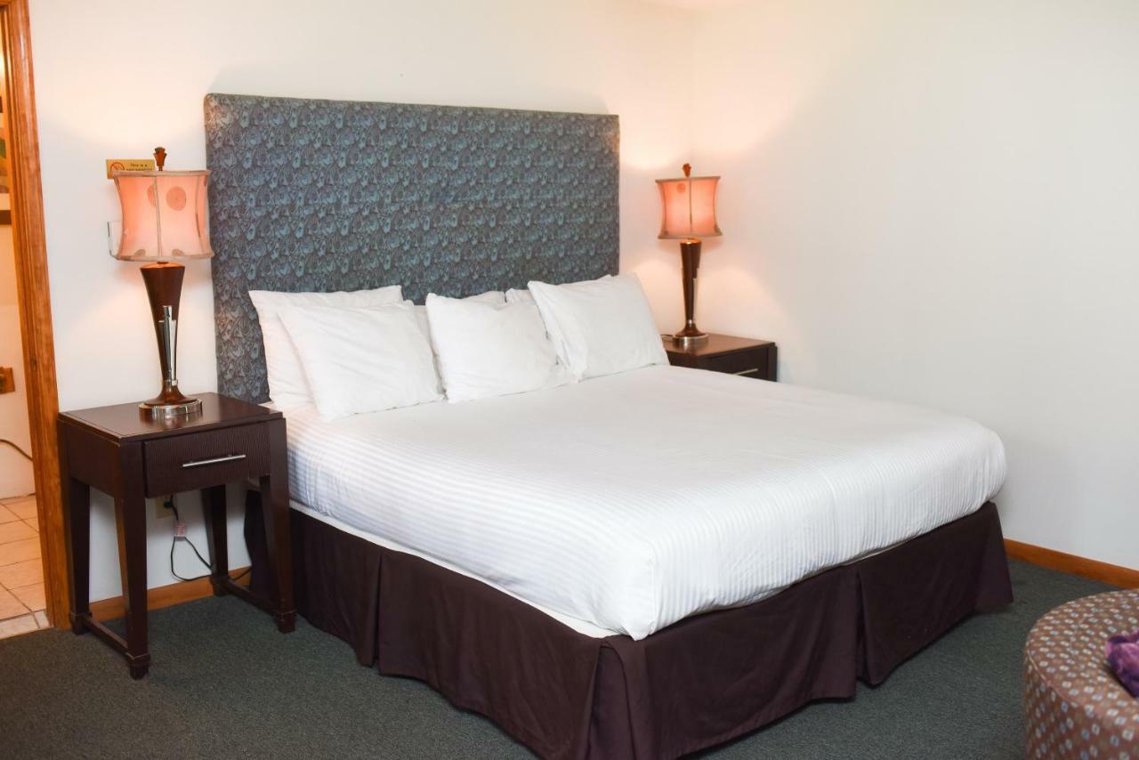 Chestnut Grove Family Resort Mount Pocono Eksteriør billede