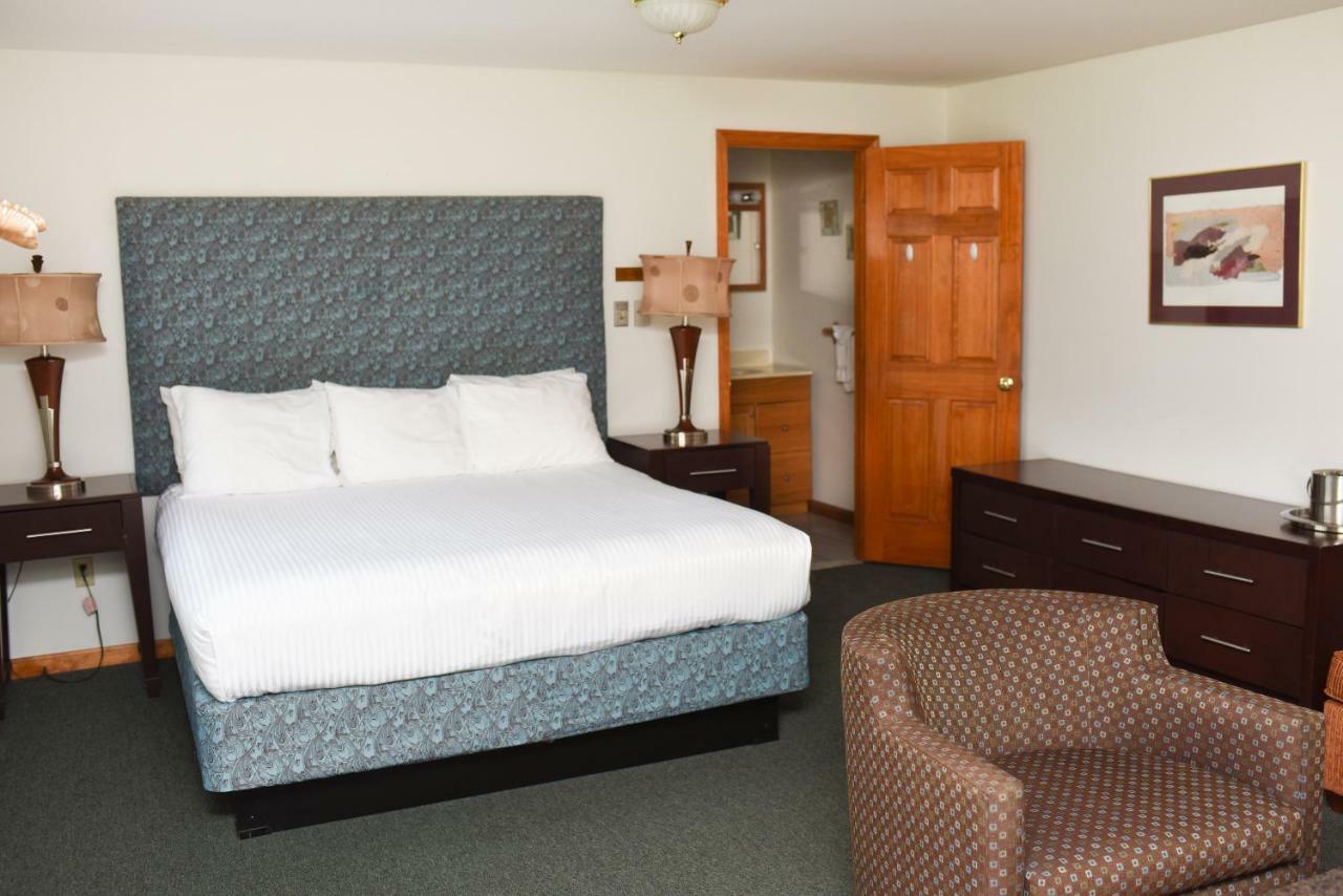Chestnut Grove Family Resort Mount Pocono Eksteriør billede